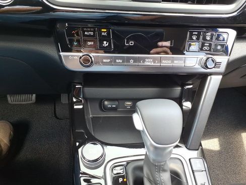 New 2026 Kia Seltos S AWD/4WD image 17
