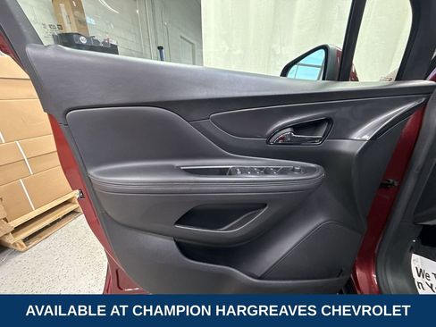 Used 2022 Buick Encore Preferred w/ Safety Package image 30