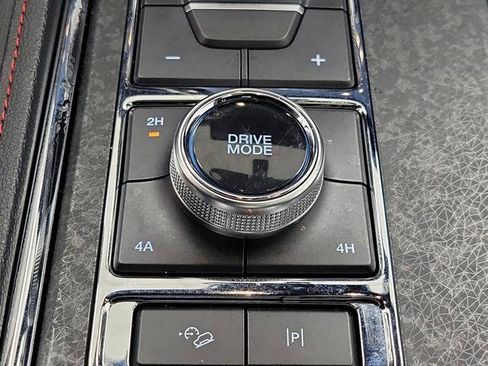 Used 2022 Ford Expedition Limited image 33