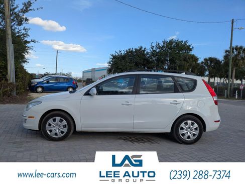 Used 2010 Hyundai Elantra SE w/ Popular Equipment Pkg 2 FWD image 6