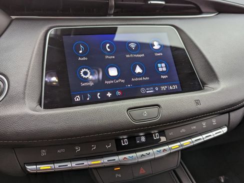 Used 2021 Cadillac XT4 Sport AWD/4WD image 15