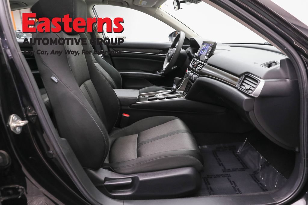 Used 2019 Honda Accord EX image 25