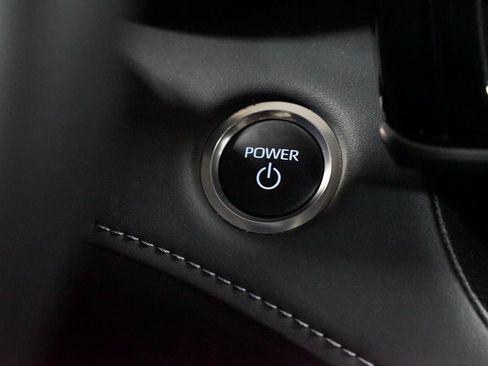 Certified 2025 Toyota Highlander XLE AWD/4WD image 21