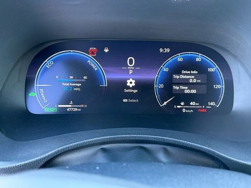 Used 2023 Toyota Highlander Limited image 11