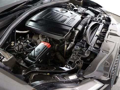 Used 2022 Jaguar F-PACE S AWD/4WD image 36