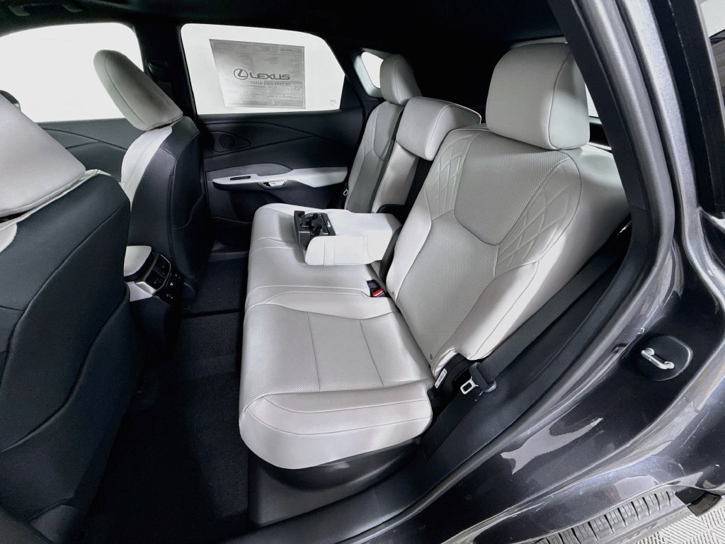 New 2026 Lexus RX 350 FWD image 17