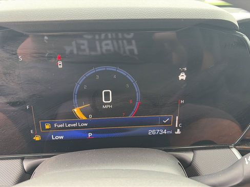 Used 2025 Chevrolet TrailBlazer LT FWD image 21
