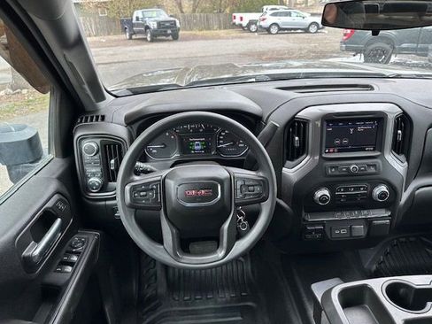 Used 2022 GMC Sierra 2500 Pro w/ Convenience Package image 12