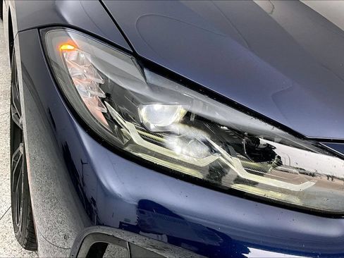 Used 2023 BMW M440i Coupe w/ Premium Package RWD image 38