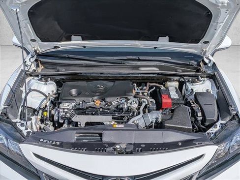 Used 2024 Toyota Camry SE image 21