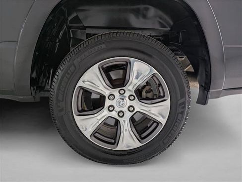 Used 2019 RAM 1500 Laramie image 21