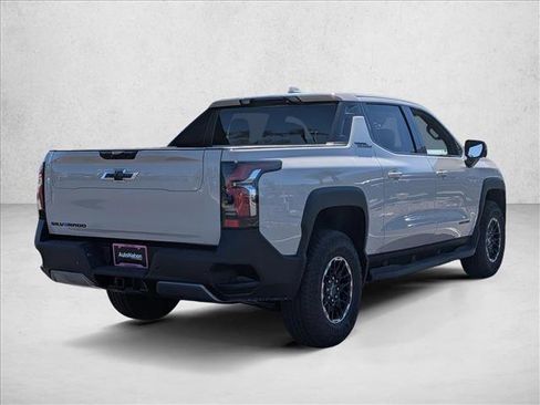 New 2026 Chevrolet Silverado EV Trail Boss image 2