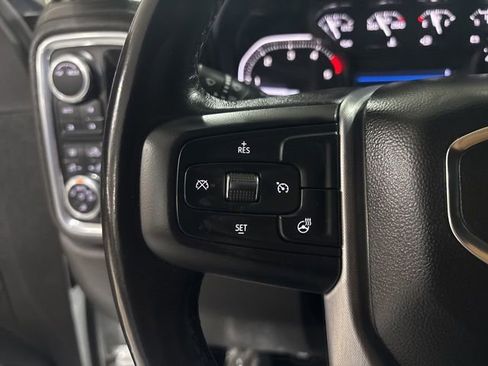 Used 2023 GMC Sierra 2500 SLT w/ SLT Convenience Package AWD/4WD image 17