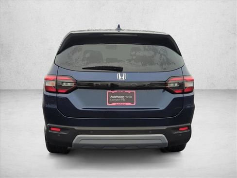 New 2025 Honda Pilot EX-L image 9