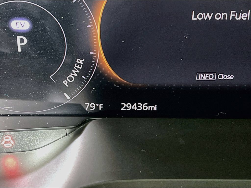 Used 2024 MAZDA CX-90 Plug-In Hybrid w/ Premium Plus AWD/4WD image 11