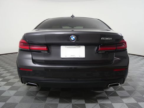 Certified 2023 BMW 530i w/ Convenience Package RWD image 4