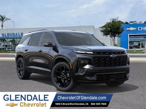 New 2026 Chevrolet Traverse RS w/ LPO, Floor Liner Package image 7