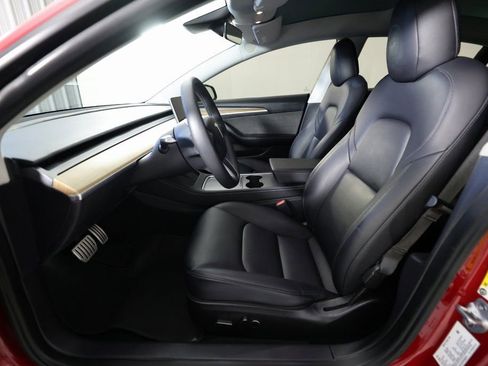 Used 2023 Tesla Model 3 Performance image 15