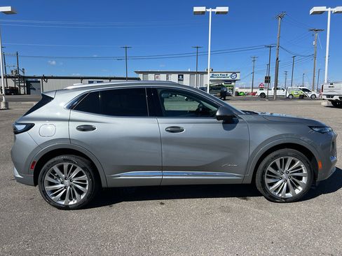 New 2026 Buick Envision Avenir image 6