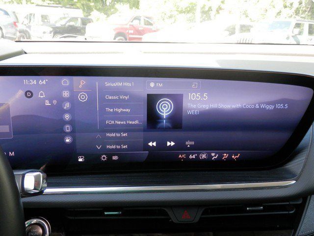 Used 2024 Buick Envision Preferred AWD/4WD image 31
