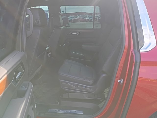 Used 2026 GMC Yukon XL Denali AWD/4WD image 24