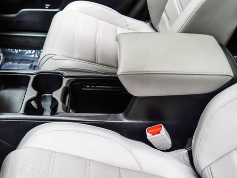 Used 2022 Honda CR-V EX-L image 19