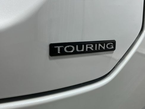 New 2026 Honda Pilot Touring image 12
