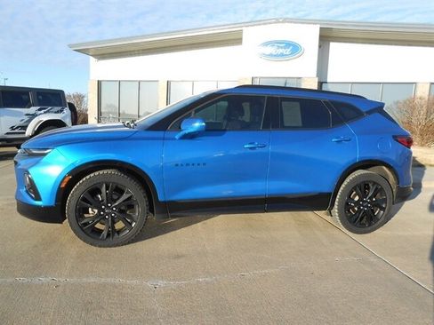 Used 2020 Chevrolet Blazer RS AWD/4WD image 2