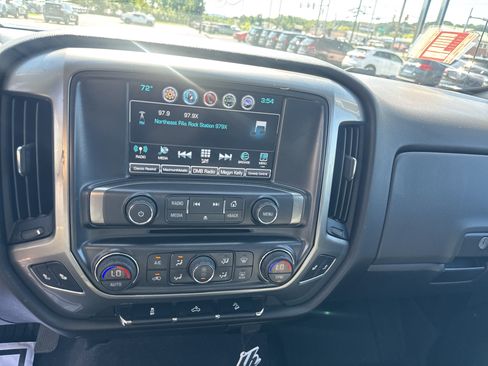 Used 2019 Chevrolet Silverado 1500 LT w/ All Star Edition AWD/4WD image 23