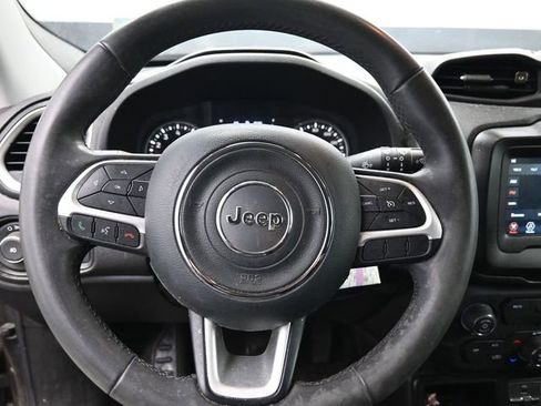 Used 2019 Jeep Renegade Latitude image 22