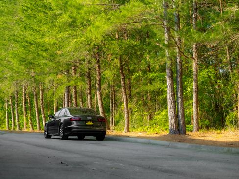 Used 2017 Audi A6 3.0T Competition Prestige w/ Driver Assistance Package image 40