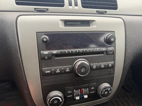 Used 2009 Chevrolet Impala Police FWD image 24