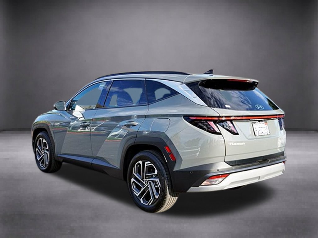 Certified 2026 Hyundai Tucson Limited FWD image 7