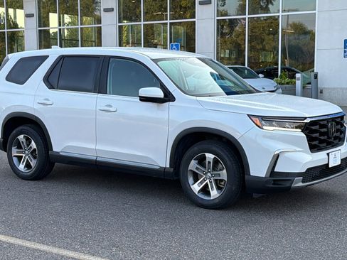 Certified 2023 Honda Pilot EX-L image 1