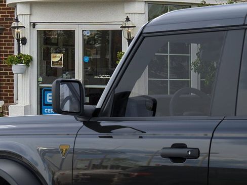 New 2025 Ford Bronco Badlands w/ Sasquatch Package image 22