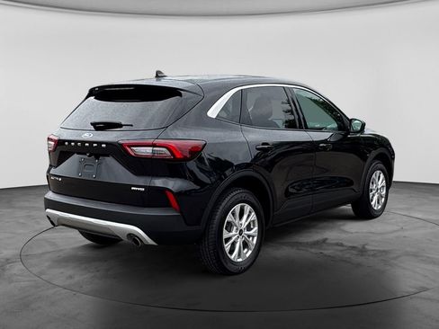 Used 2024 Ford Escape Active AWD/4WD image 8