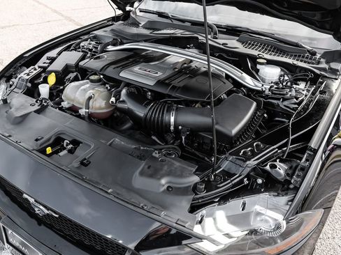 Used 2019 Ford Mustang GT Premium RWD image 40