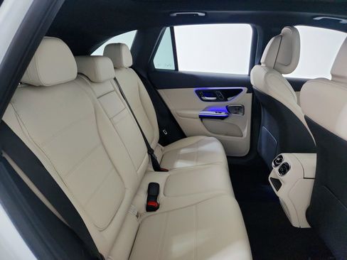 New 2026 Mercedes-Benz GLC 300 image 17