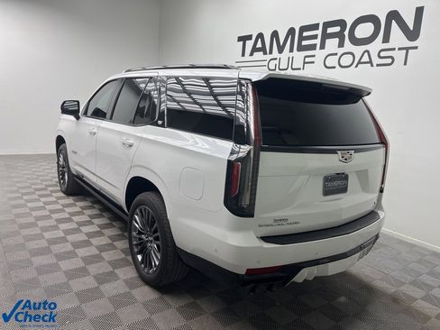 Used 2023 Cadillac Escalade V image 8