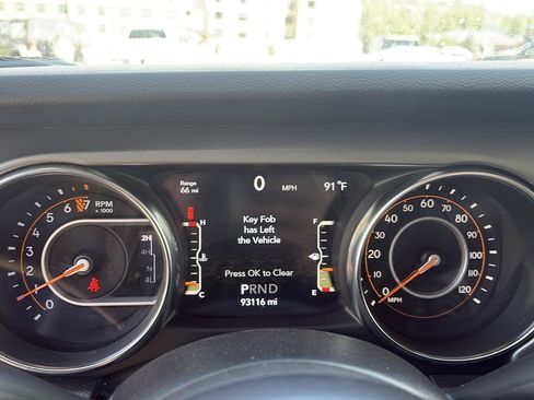 Used 2021 Jeep Wrangler Unlimited Sport AWD/4WD image 34