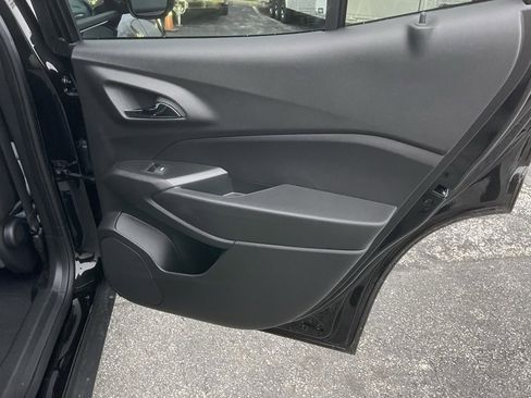 New 2026 Chevrolet Trax RS w/ Sunroof Package image 26