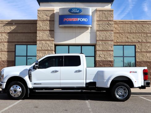 Used 2026 Ford F450 Lariat w/ Chrome Package image 9