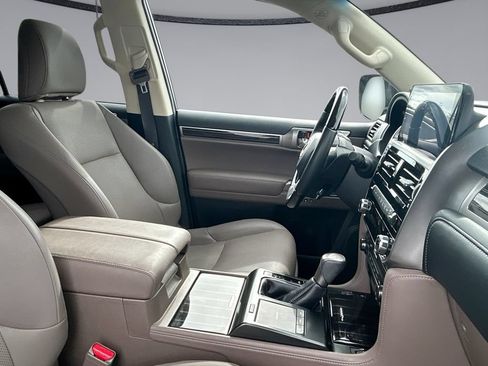 Used 2023 Lexus GX 460 Premium AWD/4WD image 6