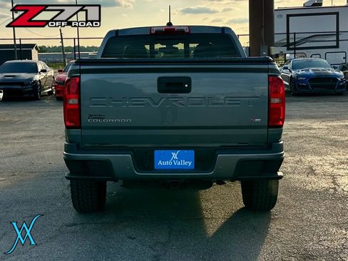 Used 2021 Chevrolet Colorado Z71 AWD/4WD image 6