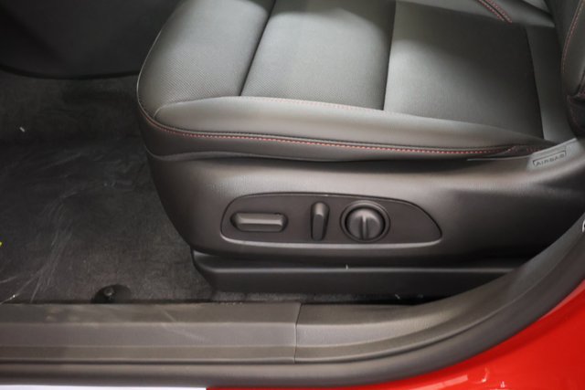 New 2026 Chevrolet Trax RS w/ Driver Confidence Package FWD image 13
