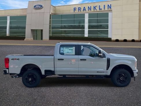 New 2026 Ford F350 XL w/ STX Appearance Package AWD/4WD image 8