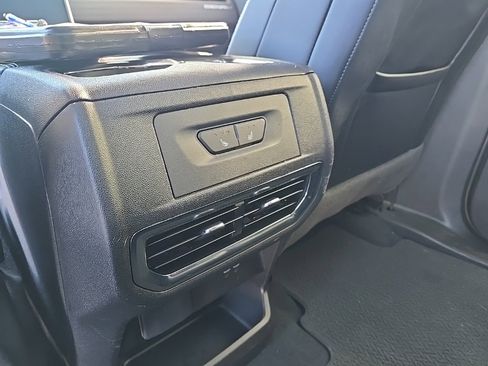 Used 2025 GMC Sierra EV Denali image 11