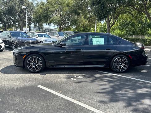 New 2025 BMW 760i xDrive AWD/4WD image 7