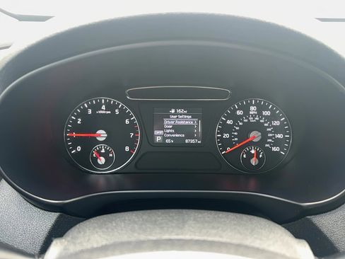 Used 2020 Kia Sorento S image 20