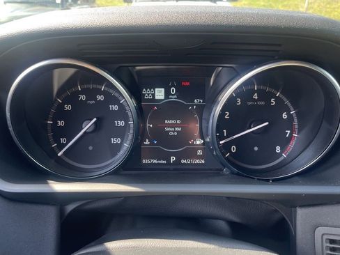 Used 2020 Land Rover Discovery Landmark AWD/4WD image 8